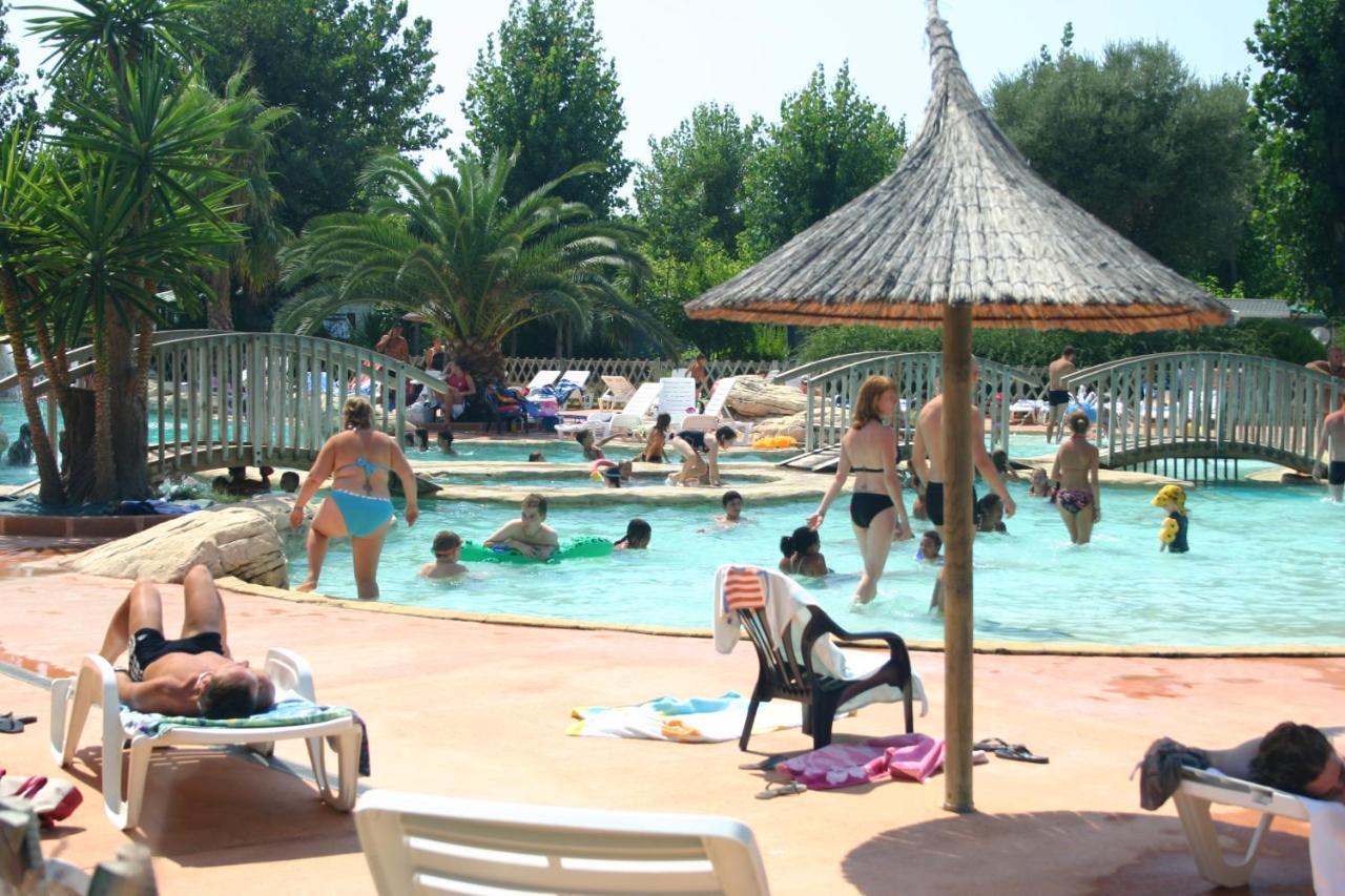 Vias-Plage Camping Les Salisses Quality Holidays Buitenkant foto
